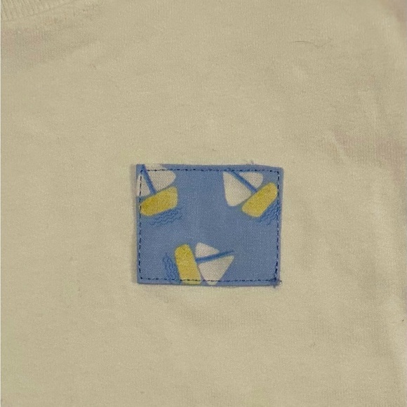 Little Ones White Tee w/ Embroidered Sailboats Graphic - Size 4T - New w/ Tags - Picture 3 of 5